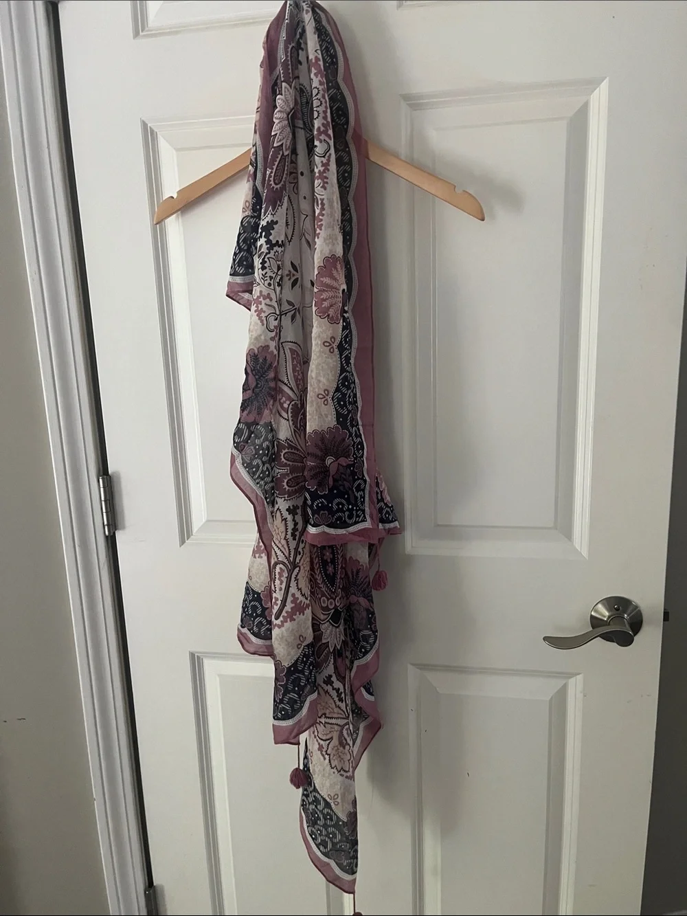 Floral Paisley Silk, cotton blend Scarf Dusty Rose & Navy with tassels 41”x41” - Picture 2 of 6